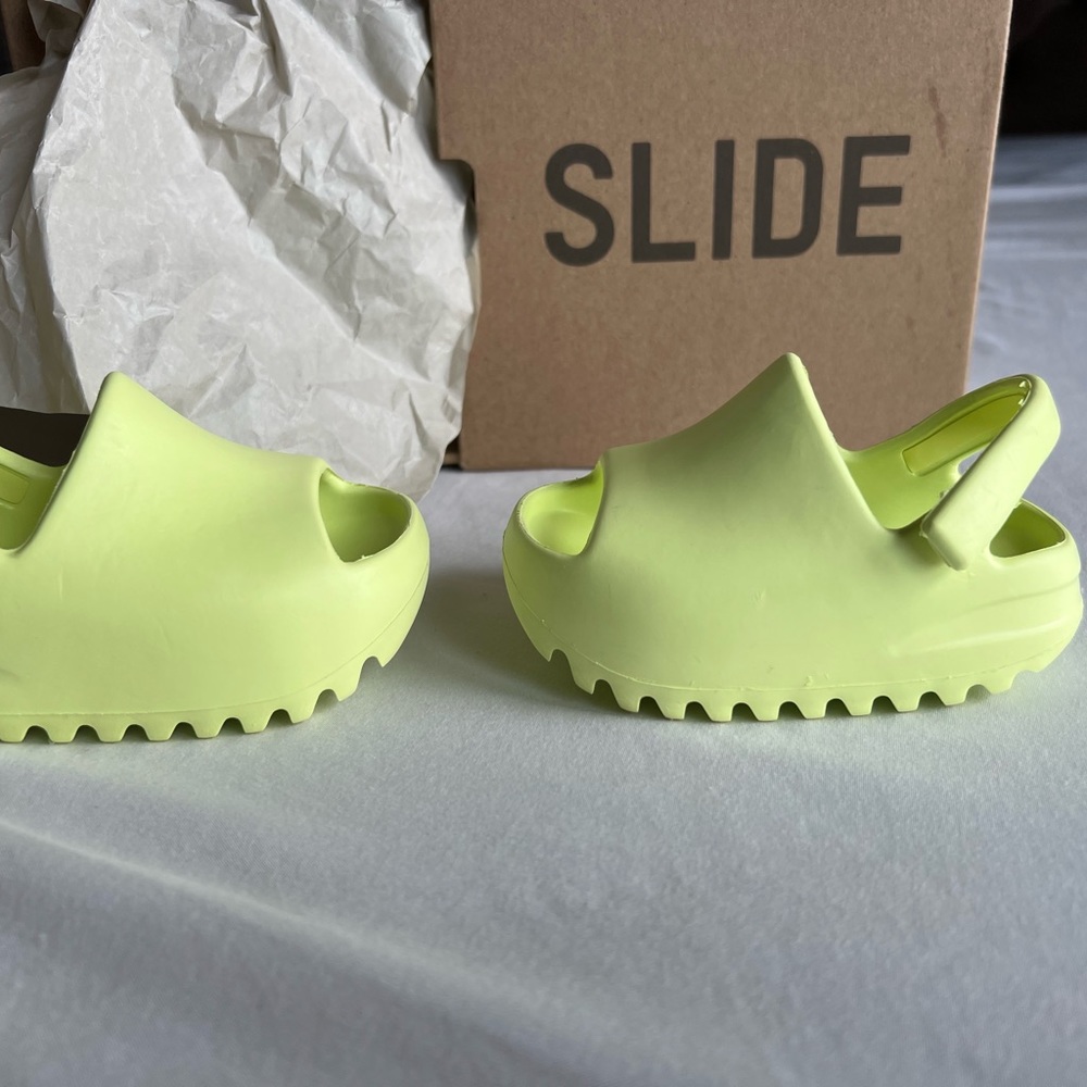 YEEZY SLIDE INFANT